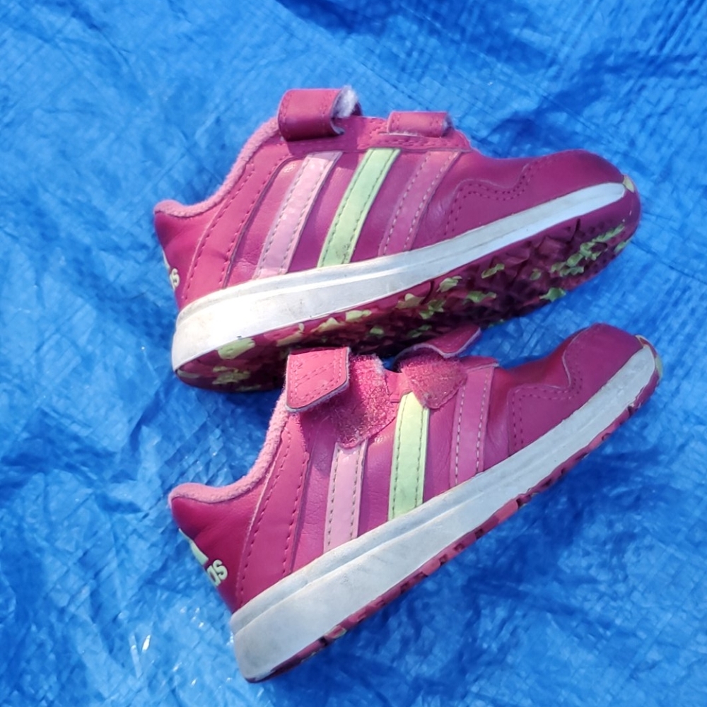 Addias sneakers